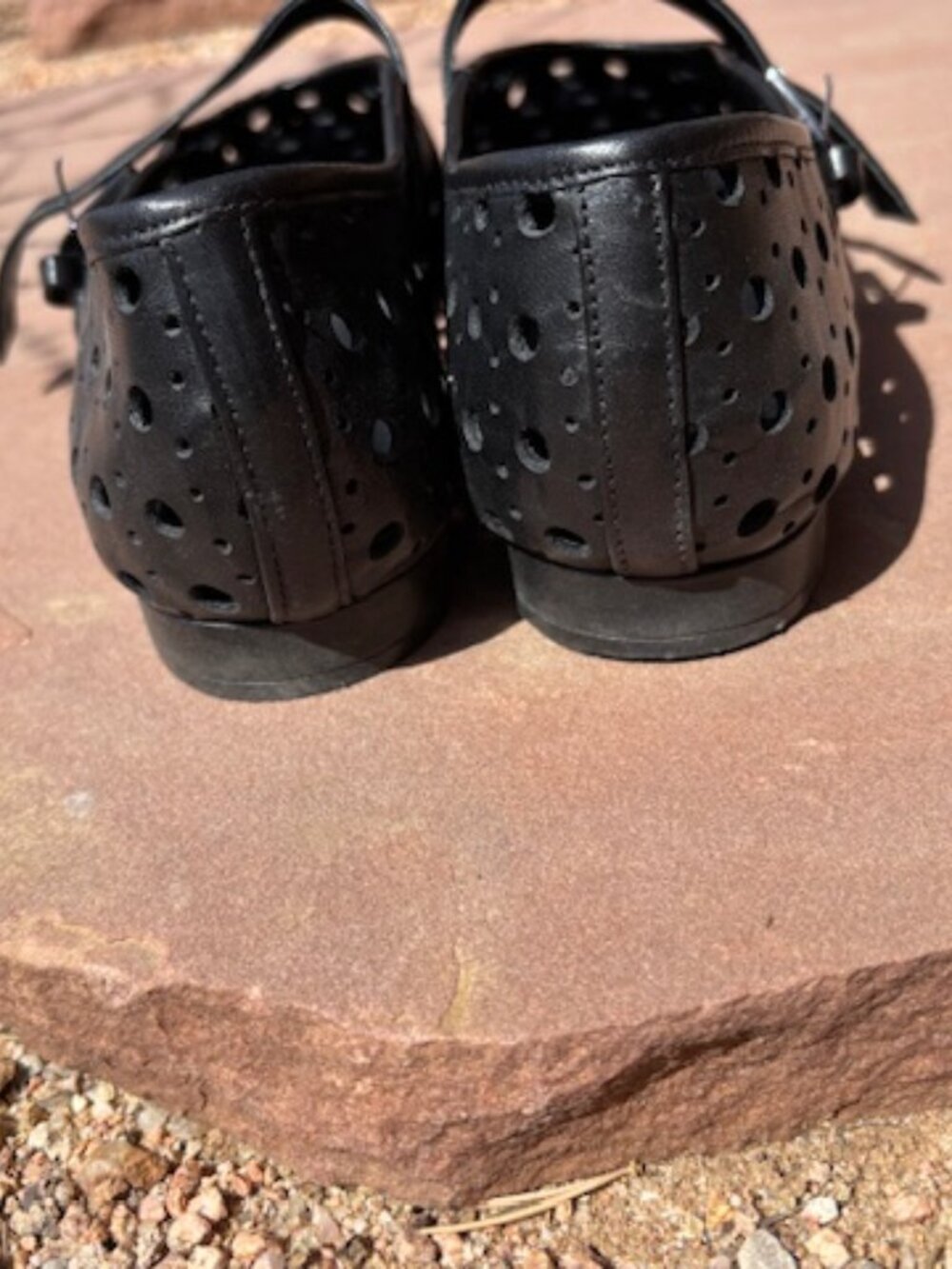 Bernardo perforated ballet flats - Picture 3 of 6
